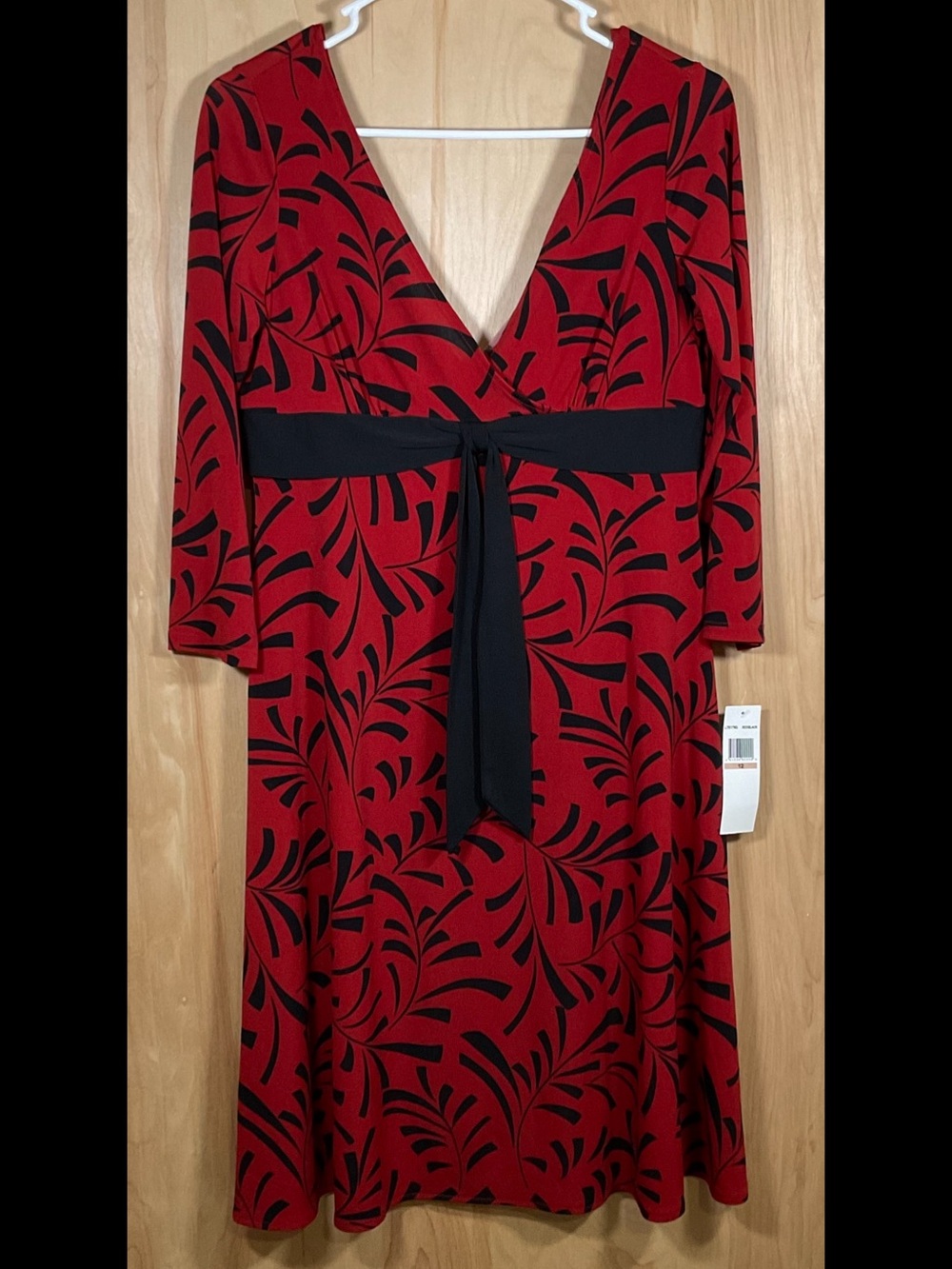 London Times Deep V Dress - NWT